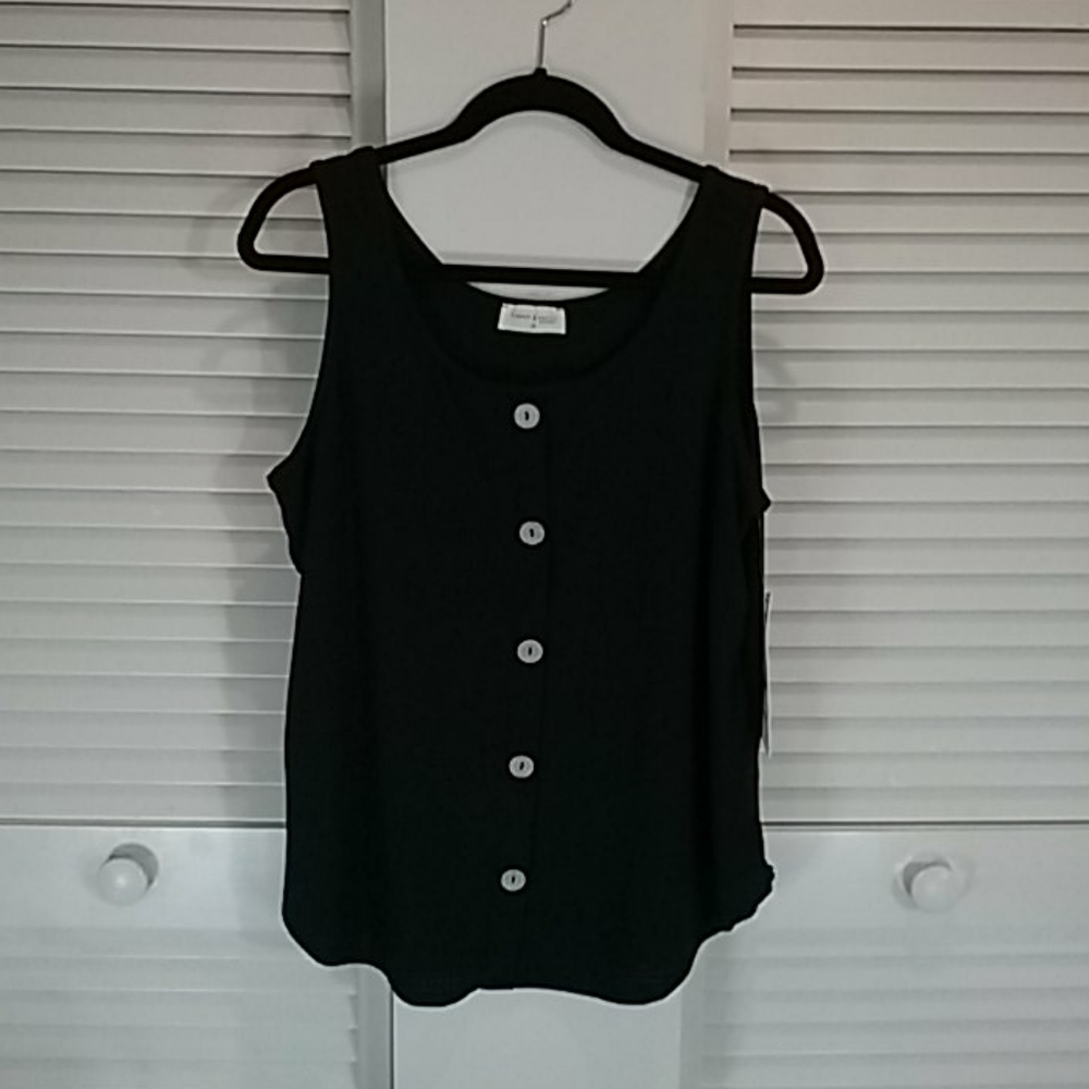 🔷️*French Pastry Sleeveless Top